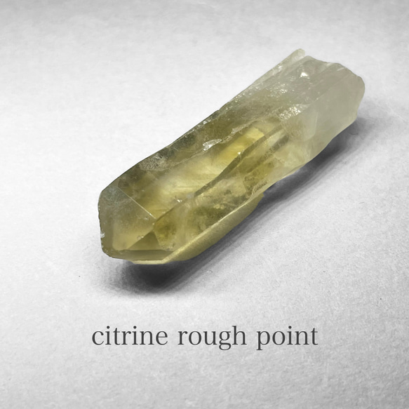 citrine rough point / シトリンラフポイント 2：ファントム