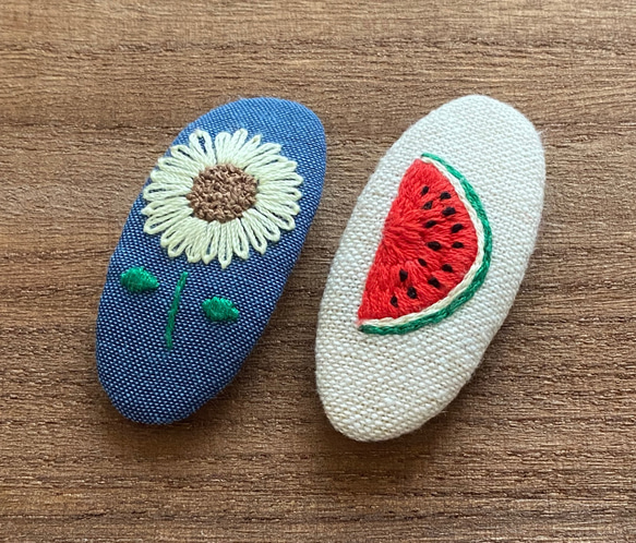 刺繍パッチンピン  2個セット  夏！  スイカ  ひまわり