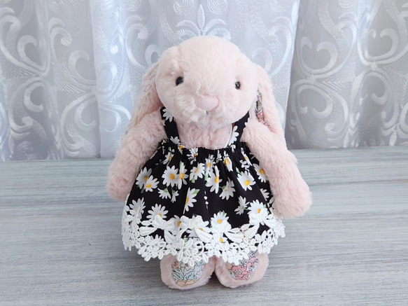 ブラックマーガレットとリボンレースのキャミスモック*ぬいぐるみの服jellycat*