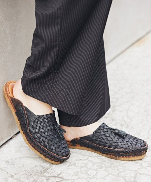 MOHINDERS / モヒンダーズ TASSEL WOVEN SLIPPERS