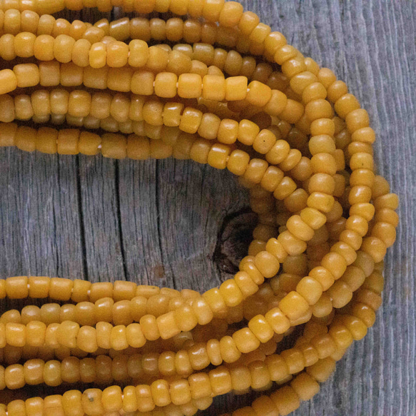 ＊Java grass beads