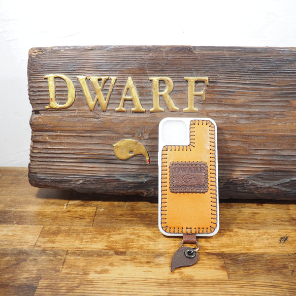 【1点のみ】DWARF牛革iPhone14カバー