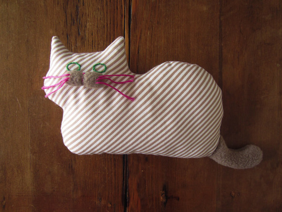 再々販>> kitten loaf USAコットン Stickitten／Diagonal Stripesブラウン