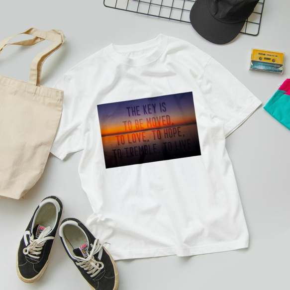 ・メッセージTシャツ『The key is』【選べる4色】