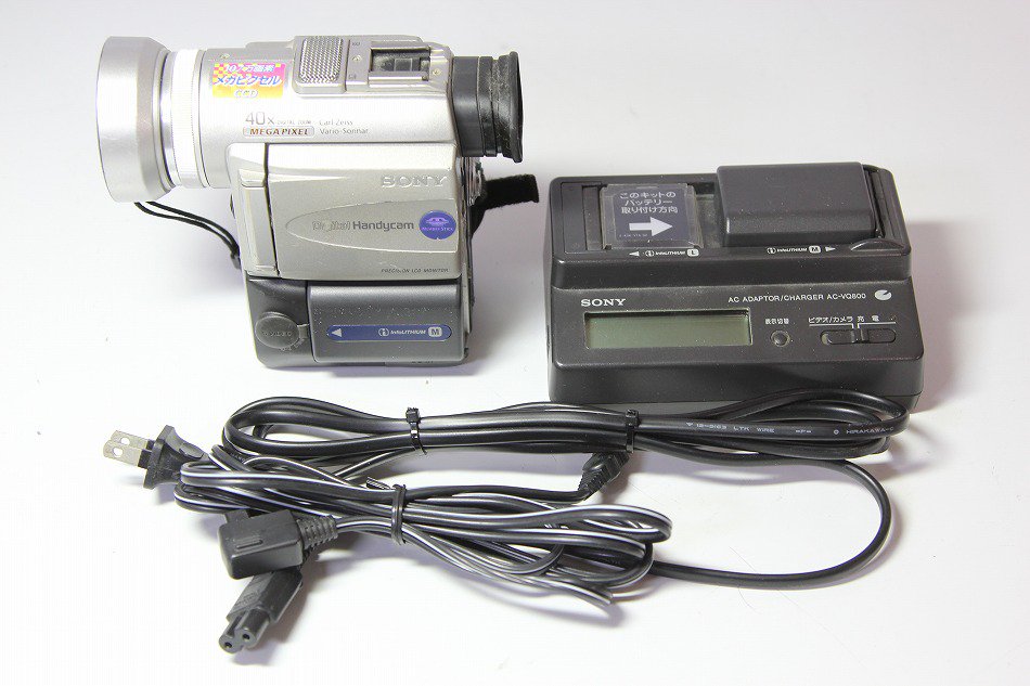 SONY DCR-PC100 デジタルビデオカメラ miniDV【中古品】