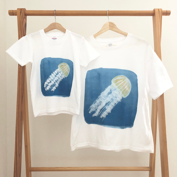 アカクラゲのふりふりフリルＴシャツ【子ども用】