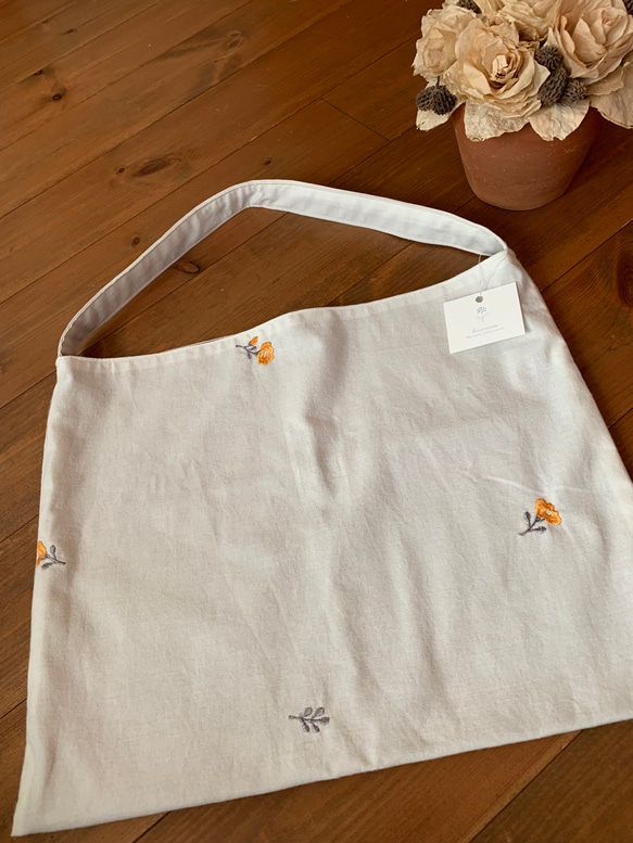 ＊デコレクションズ刺繍生地のトートbag＊