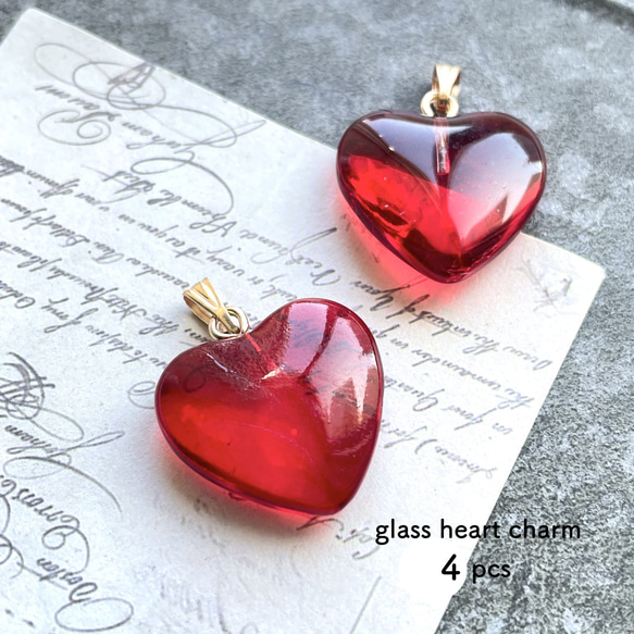 4pcs★charm・heart red（ガラスハートチャーム）