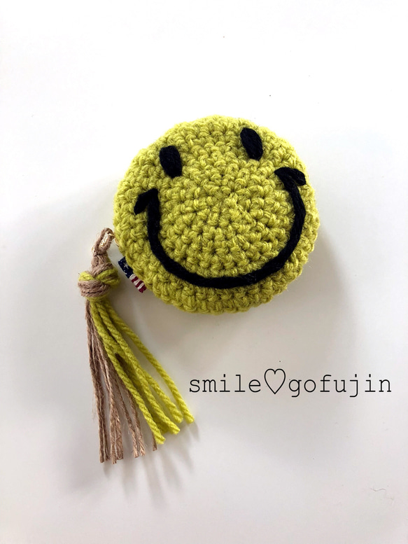 ✳︎NEW✳︎ふんわり毛糸のSMILEコインケースyellow green