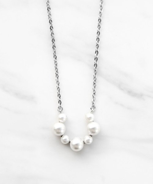 FRILL PEARL HORSE SHOE NECKLACE ネックレス