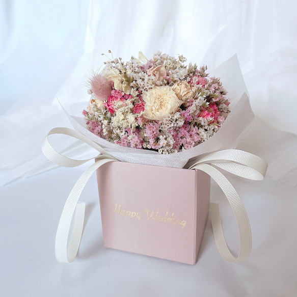 【結婚祝】ドライフラワー　ボックスフラワー【選べる花色】Happy Weddingメッセージ Rosebeige BOX