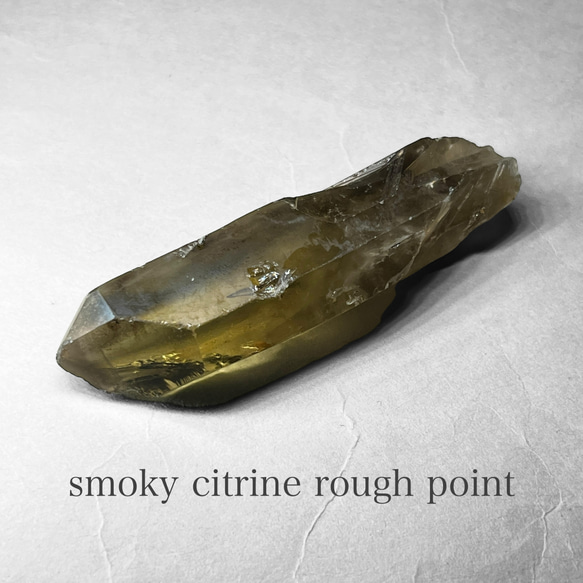 smoky citrine rough point / スモーキーシトリンラフポイント 3：キー ( レインボーあり )