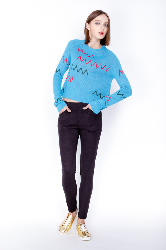 ZIZTAR Exotic Crossing Line Sweater