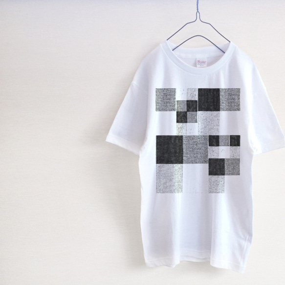 モノクロチェック　パターン Tシャツ