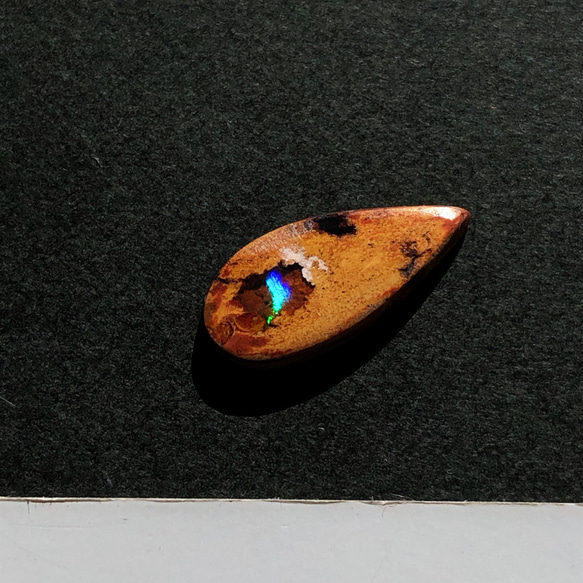 カンテラオパール[135] 17x8mm 2.5Cts　天然石 ／ ルース ／カボション