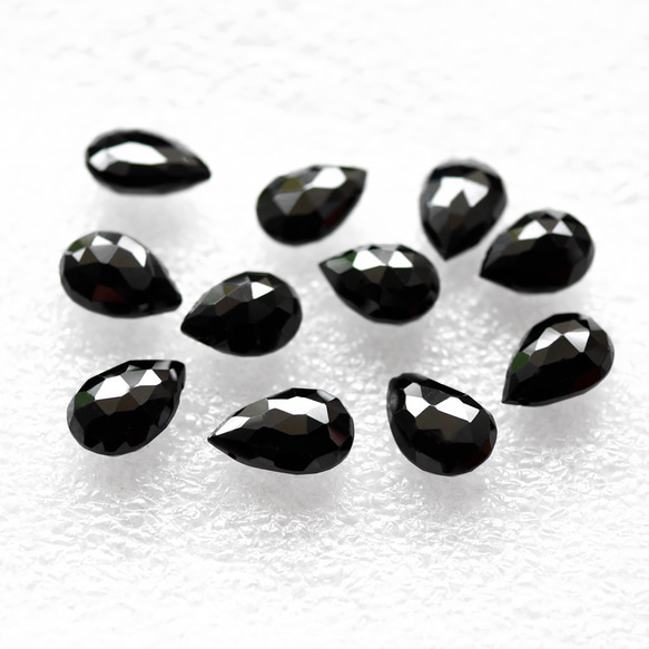 宝石質 ブラックスピネル（ペアシェイプ）2粒（11.7mm×7.8mm×4.8mm）C