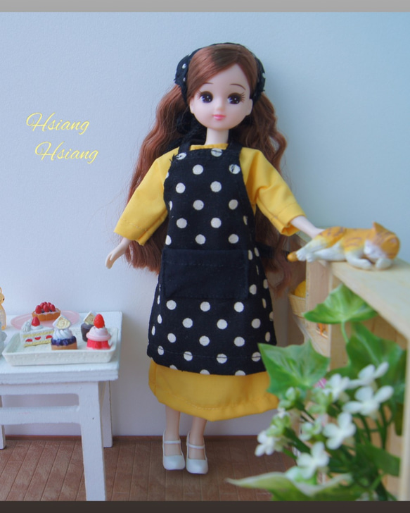 **Hsiang Hsiang**  licca-chan dress  ♡リカちゃん服   水玉エプロン