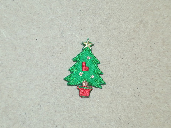 クリスマスツリー刺繍ワッペン/クリスマス 冬/選べるサイズ