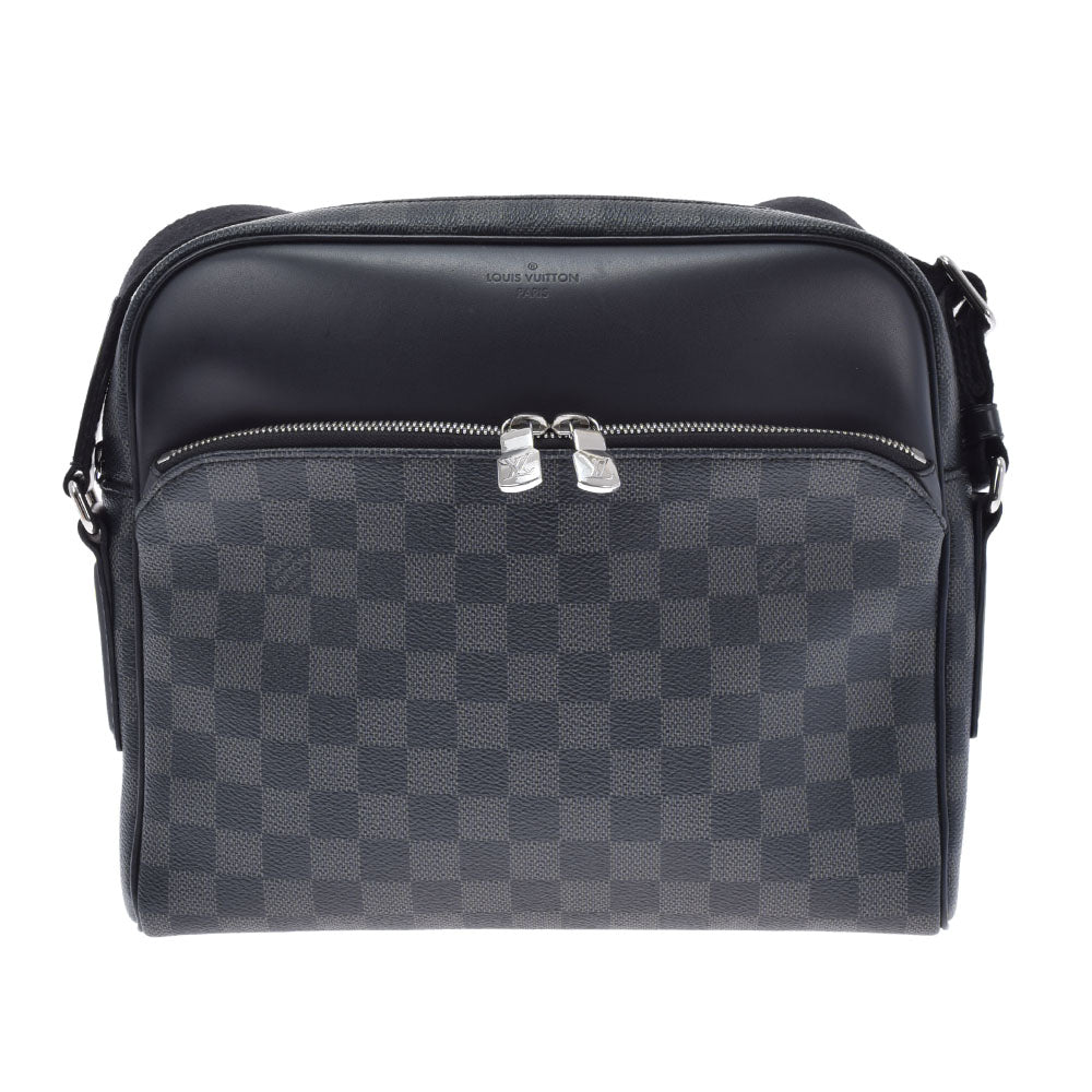 LOUIS VUITTON ルイヴィトン ダミエ グラフィット デイトンPM 黒/グレー N41408 メンズ ダミエグラフィットキャンバス ショルダーバッグ Aランク 中古 