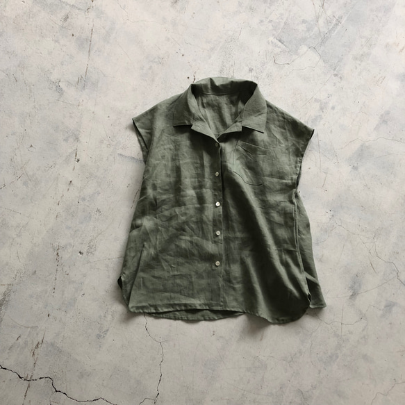 シェルボタン　ブラウス Leaf green  frech linen100%