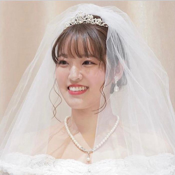 ティアラ 小さめ　ウェディング　ブライダル　花嫁　結婚式　ヘッドドレス　ティアラ　ビジュー　コームTLM239