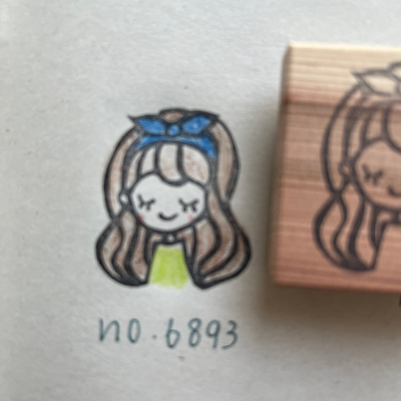 スタンプ　No. 6893ヘアバンドの女の子