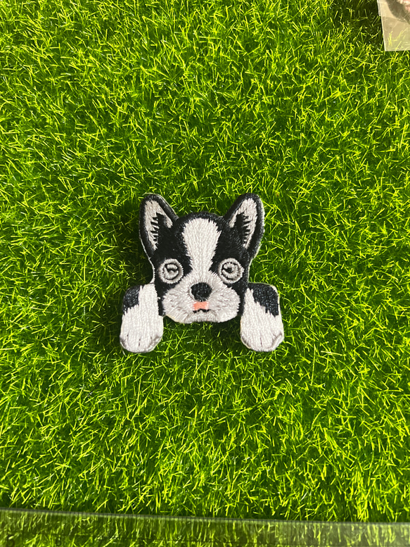 かわいい ワンちゃん フレンチブルドッグ 犬 アイロンワッペン 刺繍ワッペン 1枚