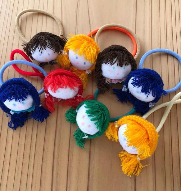 かわいい　ドール　ヘアゴム　ヘアアクセ　マーカー　　Cute doll   hair accessory