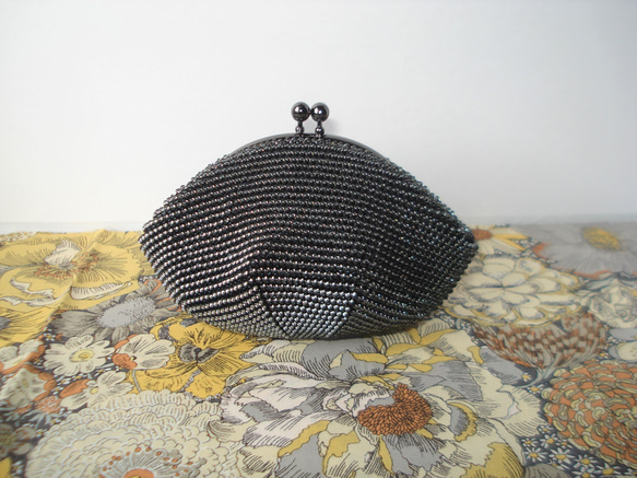 Beaded Purse --Shiny Black-- (M)