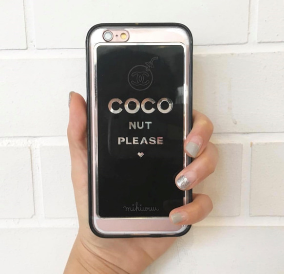 mikiwuu 送料無料　Coco Nut   iPhoneXR 　　携帯ケース　モバイルケース　おしゃれ