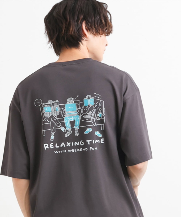 アー・ヴェ・ヴェメンズ/【イラストレーターコラボ】バックプリントTシャツ