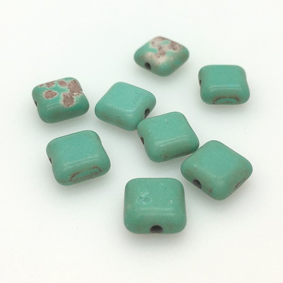 ミニ四角　8個 マグネサイトターコイズ　8X8X4 gem7-magG 天然石　ネイティブアメリカン風