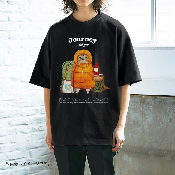 厚みのあるBIGシルエットTシャツ「Journey with you キャンパーのネコ」/送料無料