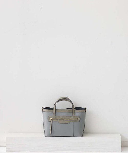 ●【店舗限定品】3Besties leather ミニトートBAG