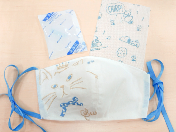 大人気！！新作接触冷感ひんやり生地対応ネコ猫ねこ刺繍リボン夏用ハンドメイドマスクリボン夏クールポケット保冷剤フィルター付