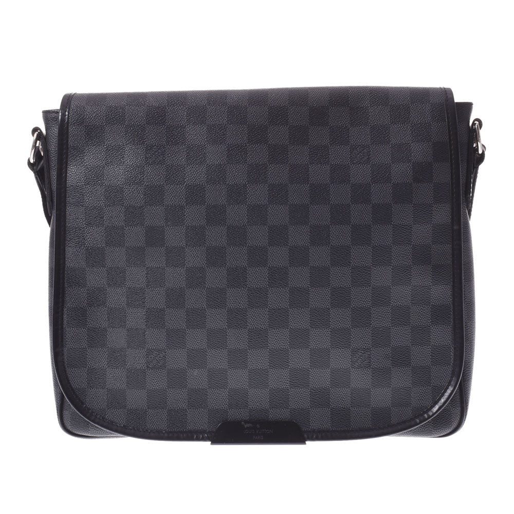 LOUIS VUITTON ルイヴィトン ダミエ グラフィット ダニエルMM 黒/グレー N58029 メンズ ダミエグラフィットキャンバス ショルダーバッグ Bランク 中古 