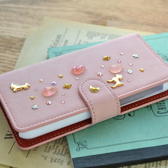 犬が戯れる手帳型スマホケース『♡Pink Jewelry Box♡』トイプードルやチワワ、ダックスなど選べます！