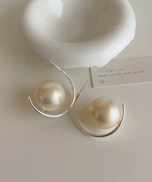 『G10』Pearl Circle Earring 26164 パールサークルイヤリング　ゴールドコーテイング　シルバーアクセサリー　ゴールドコーテイングアクセ