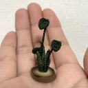 かぎ針編みのミニチュア植物