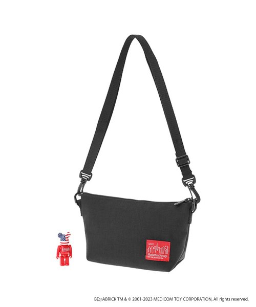 Zuccotti Clutch w/ BE@RBRICK 2023