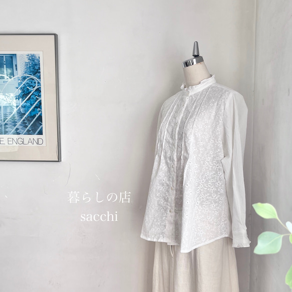 こもれびシャツ　コットンリネン　スラブローン　小花刺繍　オフホワイト　＊暮らしの店sacchi＊