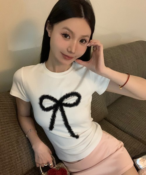 リボンプリント ショート丈 チビTシャツ ma 【即納】  レディース 韓国 Y2Kファッション 韓国ストリート 流行り トレンド かわいい