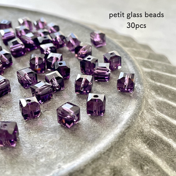 30pcs★beads・ petit square glass （プチガラスビーズ）