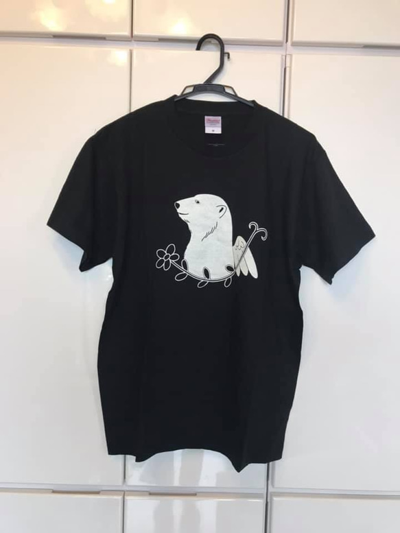 サイズＳ（レディースＭサイズ相当）ホッキョクグマ　ミルクちゃんＴシャツ　シロクマ