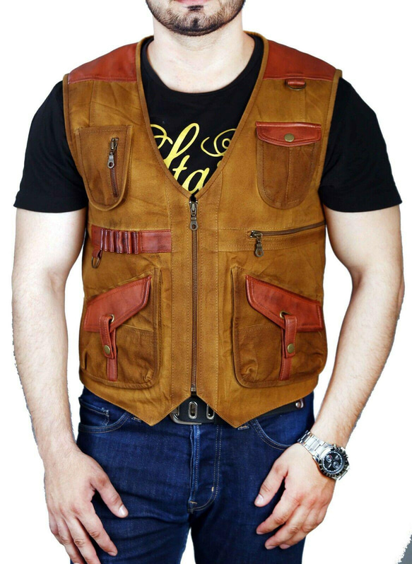 羊革パッチ付きコットンベスト Sleeveless Cotton Vest with Leather Patches