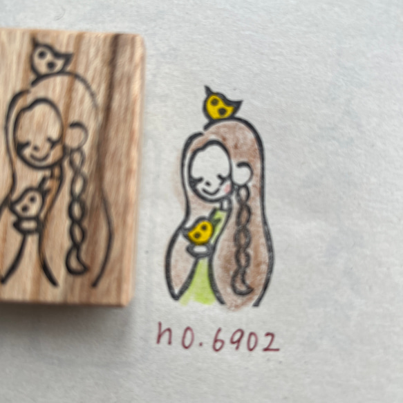 スタンプ　No. 6902小鳥達と女の子