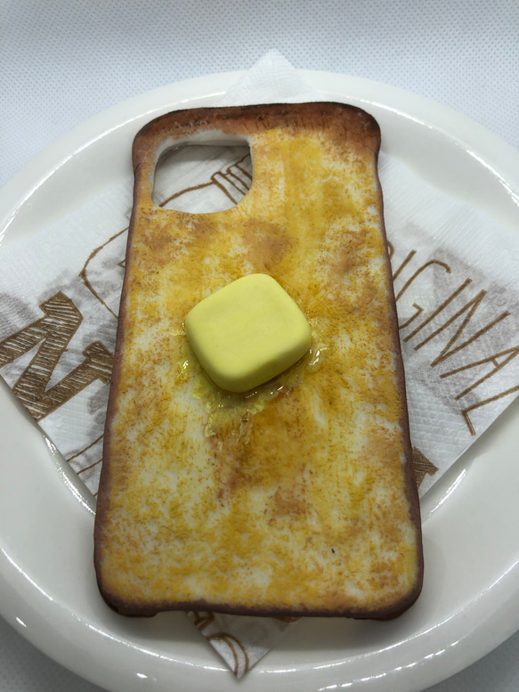 食パンのバターのせiPhoneケース