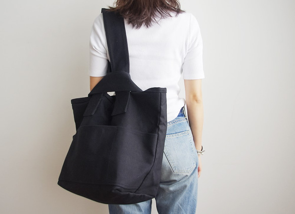 CLOUCHY SHOULDER BAG（オールブラック）