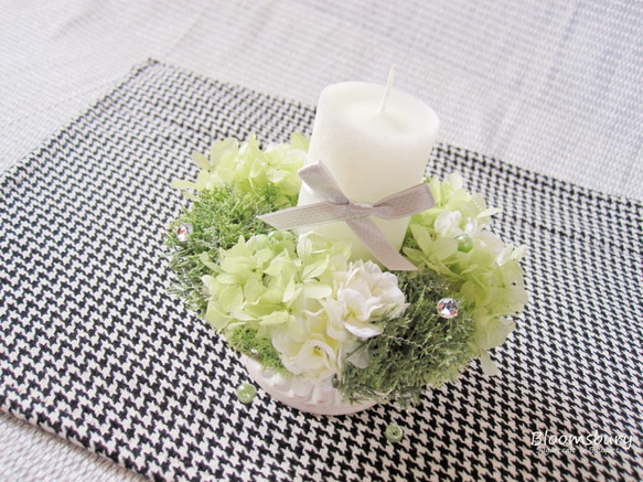 ☆Christmas candleアレンジ☆　~ white & Green ~