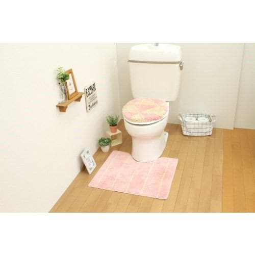 【在庫限り】トイレ2点セット（トイレマット＋O・U型共用フタカバー）ピンク サンベルム(株)